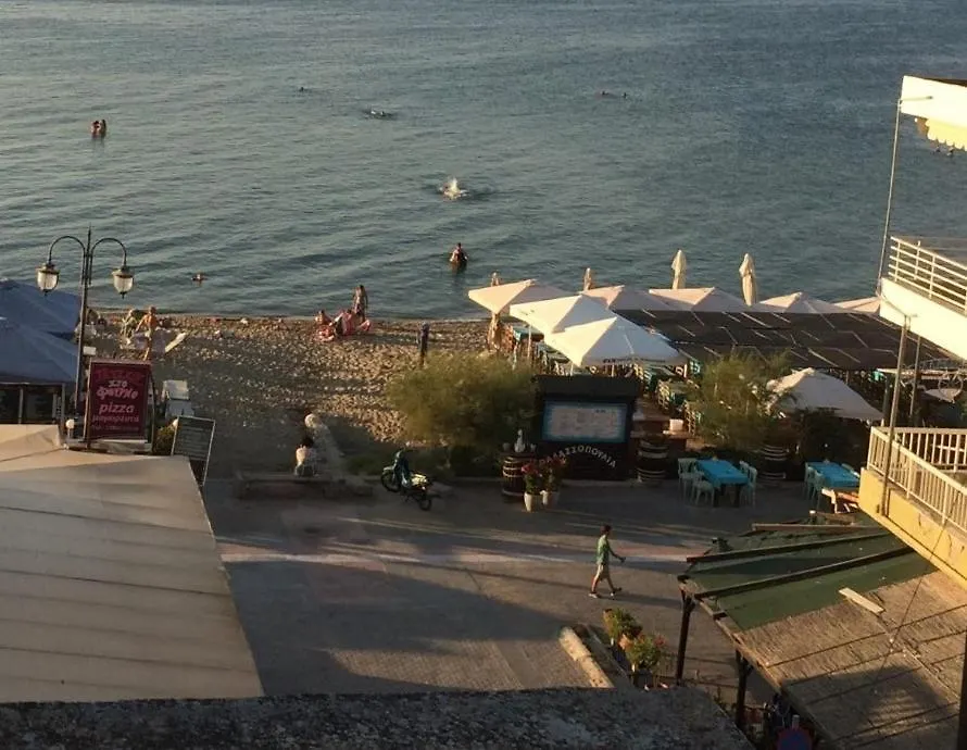 Apartment Beach Time Studio Peraia